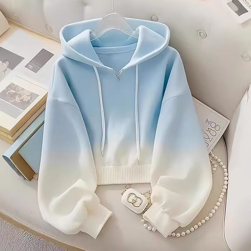 Gradient blue hooded long-sleeve sweatshirt